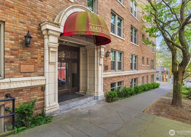 Property at 505 Denny Way Unit A301, Seattle, WA, 98109, 1 bed, 1 bath, [object Object]