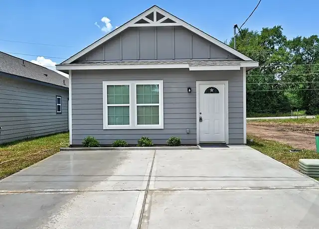 Property at 11913 Nelwood St, Willis, TX, 77318, 3 beds, 2 baths, [object Object]