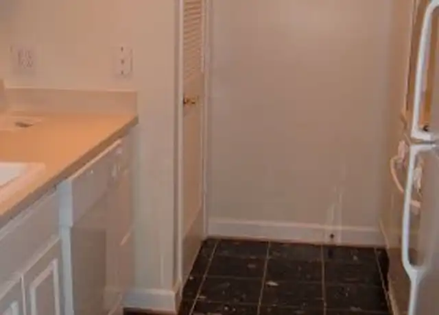 Property at 901 N Monroe St #313, Arlington, VA, 22201, 1 bed, 1 bath, [object Object]