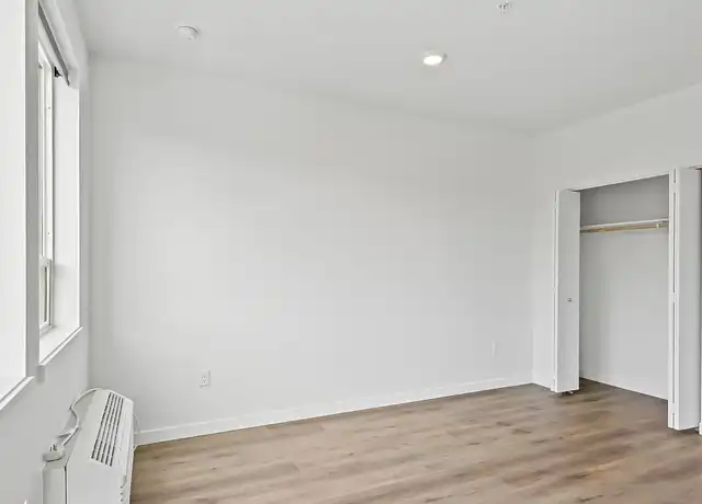 Property at 5840 SE 89th Ave, Portland, OR, 97266, 0 beds, 1 bath, [object Object]