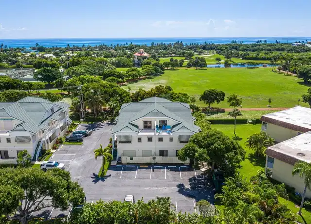 Property at 860 Bella Vista Ct S #60, Jupiter, FL, 33477, 3 beds, 2.5 baths, [object Object]