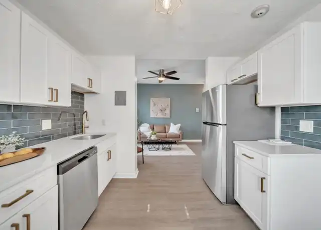 Property at 29 Irving St #1, Worcester, MA, 01609, 1 bed, 1 bath, [object Object]