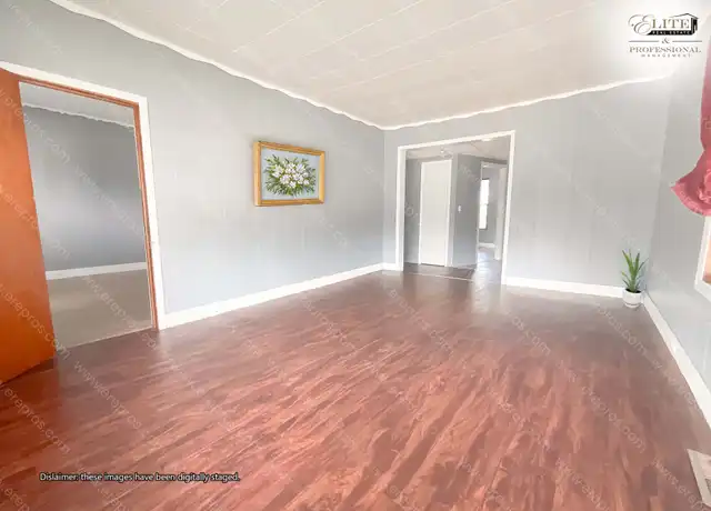 Property at 501 King St, Bay City, MI, 48706, 2 beds, 1 bath, [object Object]