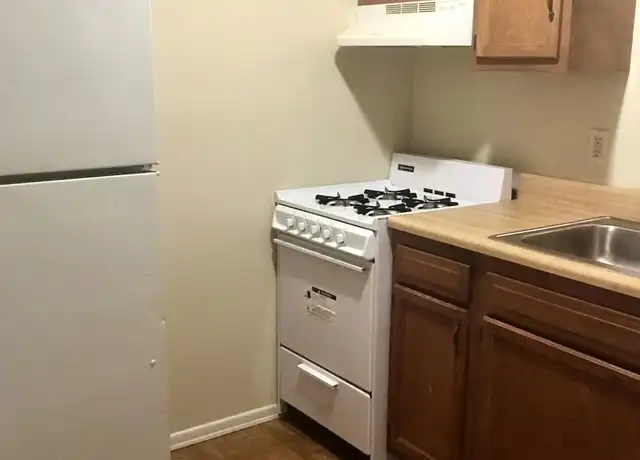 Property at 230 Oakwood Ave Unit 13, Pittsburgh, PA, 15229, 2 beds, 1 bath, [object Object]