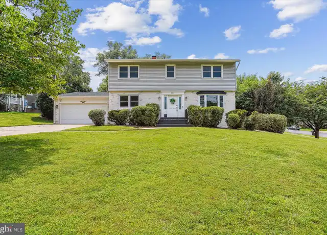 Property at 8411 Berea Ct, Vienna, VA, 22180, 4 beds, 2.5 baths, [object Object]