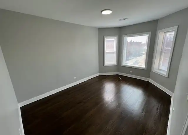 Property at 7755 S Morgan St Unit 3, Chicago, IL, 60620, 4 beds, 1 bath, [object Object]