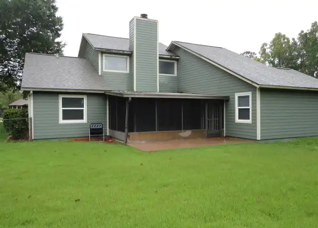 Property at 11206 NW 61st Ter, Alachua, FL, 32615, 3 beds, 2 baths, [object Object]
