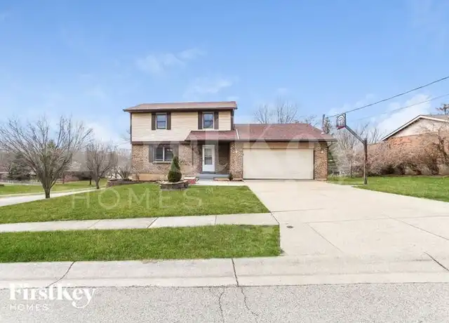 Property at 5873 Gilmore Dr, Fairfield, OH, 45014, 4 beds, 2.5 baths, [object Object]