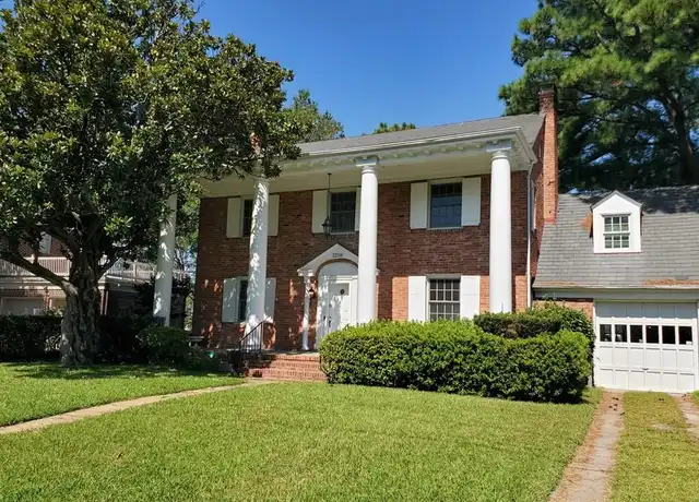 Property at 1208 N Fairwater Dr, Norfolk, VA, 23508, 4 beds, 3 baths, [object Object]