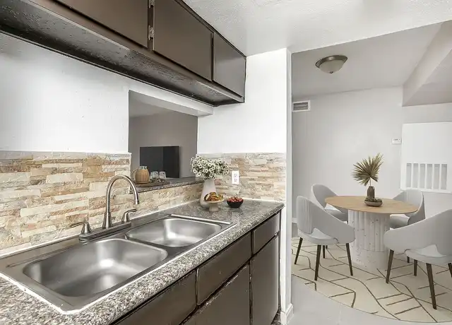 Property at El Sol Del Rio - 14405 Rio Bonito Rd, Houston, TX, 77083, 1-2 bed, 1-2 bath, [object Object]
