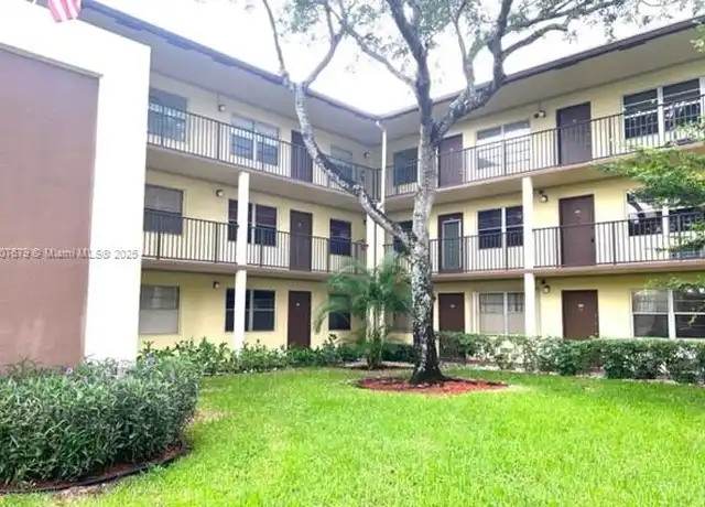 Property at 13500 SW 1st St Unit U104, Pembroke Pines, FL, 33027, 2 beds, 1.5 baths, [object Object]