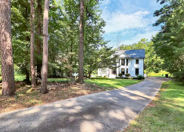 Property at 14301 Hackamore Dr, Matthews, NC, 28105, 3 beds, 2.5 baths, [object Object]