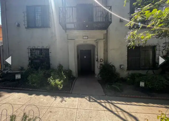 Property at 807 Hyperion Ave Unit 8, Los Angeles, CA, 90029, 1 bed, 1 bath, [object Object]