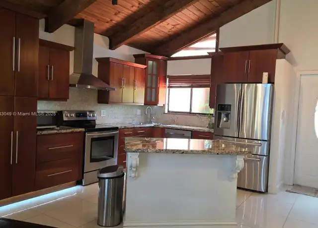 Property at 6151 NW 33rd Way, Fort Lauderdale, FL, 33309, 2 beds, 2 baths, [object Object]