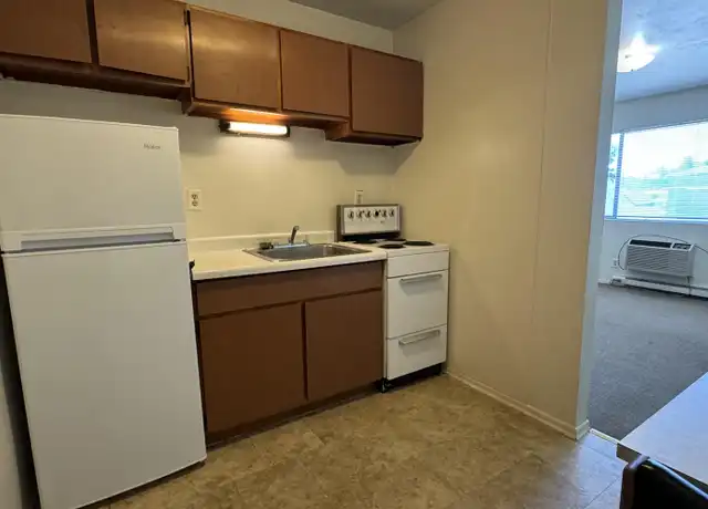 Property at 511 S Logan Ave Unit 31, Carbondale, IL, 62901, 0 beds, 1 bath, [object Object]