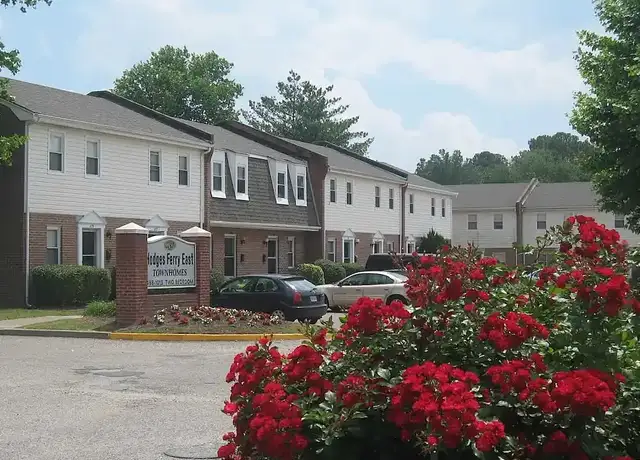 Photo of 1017 Hodges Ferry Rd, Portsmouth, VA 23701