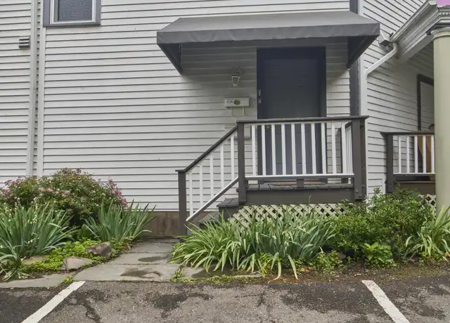 Property at 35 Mill Hill Rd Unit A, Woodstock, NY, 12498, 2 beds, 1 bath, [object Object]