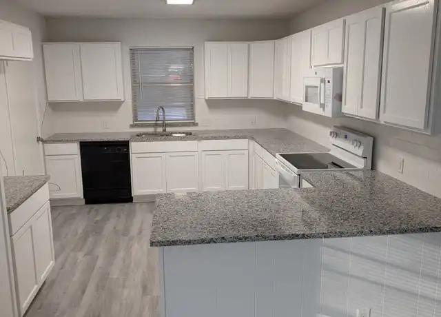 Property at 996 Lake Rd, Belton, TX, 76513, 3 beds, 2 baths, [object Object]