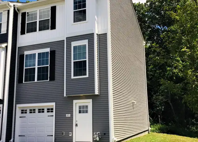 Property at 215 Woodside Ave, Hanover, PA, 17331, 3 beds, 2.5 baths, [object Object]
