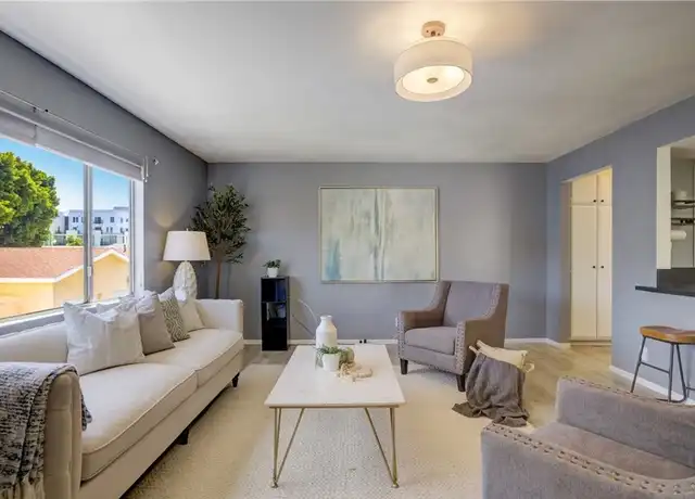 Property at 449 W 2nd St, San Pedro, CA, 90731, 2 beds, 2 baths, [object Object]