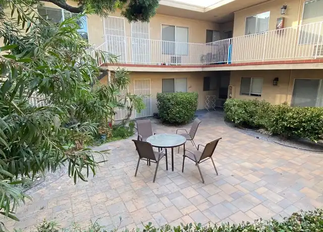 Property at 4534 Utah St Unit 4, San Diego, CA, 92116, 1 bed, 1 bath, [object Object]