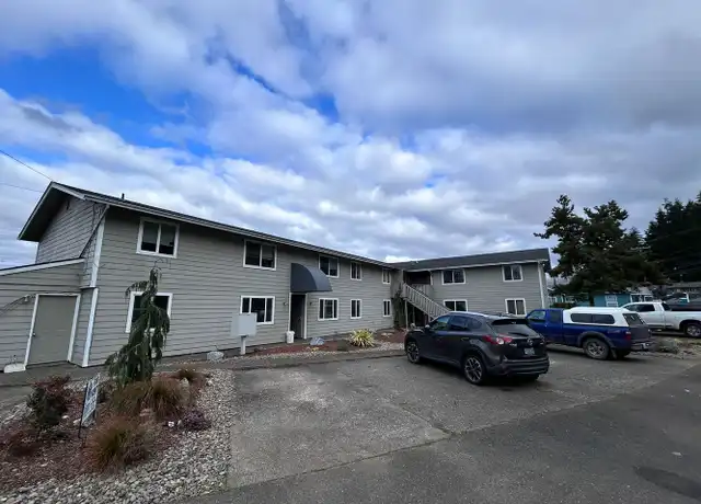 Property at 751 Elm Ave Unit 05, Reedsport, OR, 97467, 1 bed, 1 bath, [object Object]