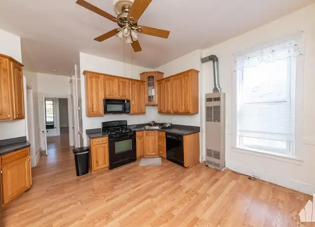 Property at 3300 N Racine Ave, Chicago, IL, 60657, 3 beds, 1 bath, [object Object]