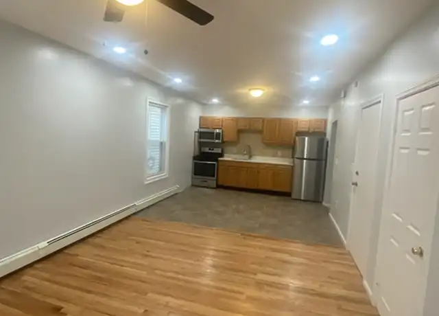 Property at 647 Walk Hill St Unit 2, Mattapan, MA, 02126, 3 beds, 1 bath, [object Object]