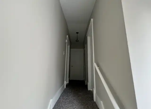 Property at 119 E Oak St, Louisville, KY, 40203, 2 beds, 1 bath, [object Object]