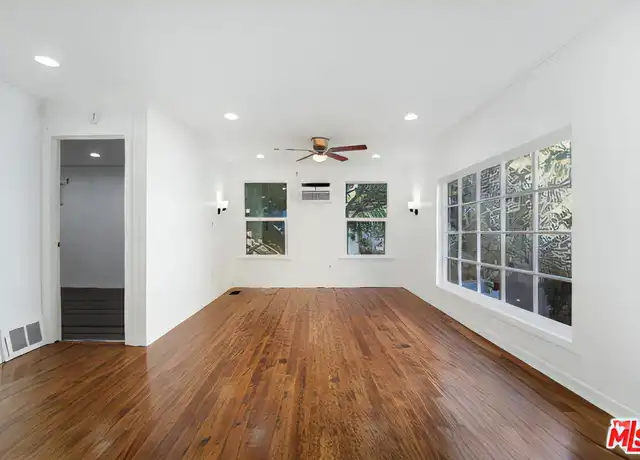 Property at 10026 Westwanda Dr, Beverly Hills, CA, 90210, 1 bed, 1.5 baths, [object Object]