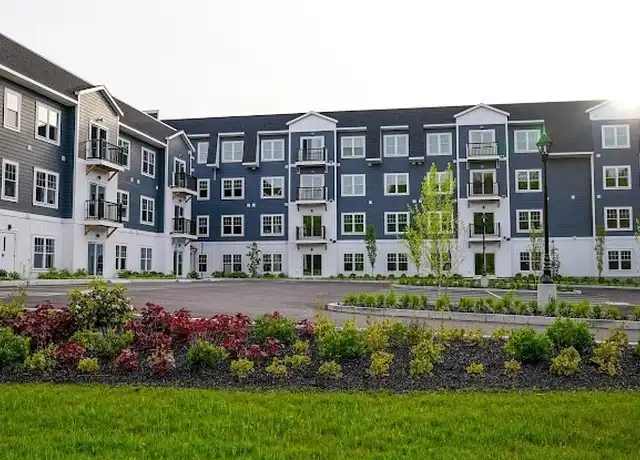 Property at 485 Blue Hills Pkwy Unit 197F, Milton, MA, 02186, 1 bed, 1 bath, [object Object]