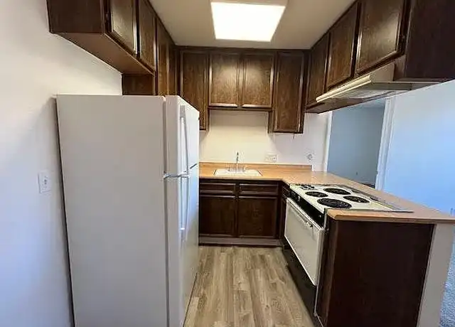 Property at La Casa Balboa Apartments - 6106 Beadnell Way, San Diego, CA, 92117, 1 bed, 1 bath, [object Object]