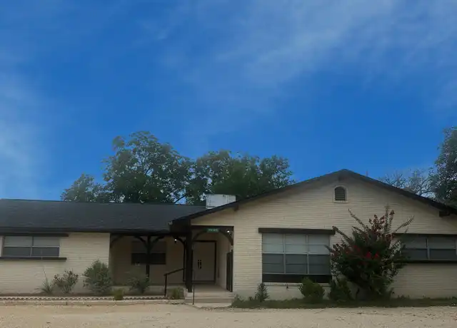 Property at 101 Pine View Dr, Boerne, TX, 78006, 4 beds, 2.5 baths, [object Object]
