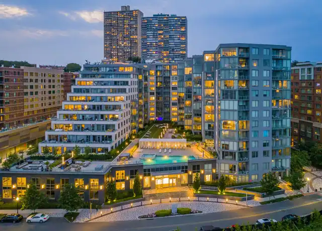 Property at 9 Ave At Port Imperial, West New York, NJ, 07093, 1 bed, 1 bath, [object Object]