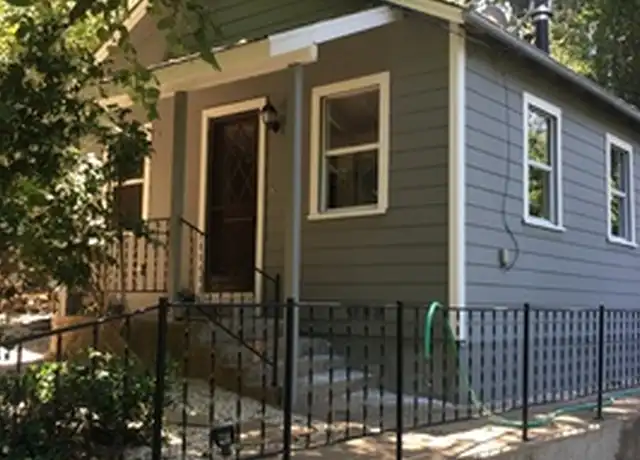 Property at 334 1/2 Marshall St, Grass Valley, CA, 95945, 1 bed, 1 bath, [object Object]