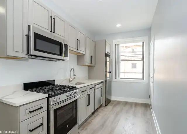 Property at 7618 N Eastlake Ter Unit 7622-3B, Chicago, IL, 60626, 1 bed, 1 bath, [object Object]