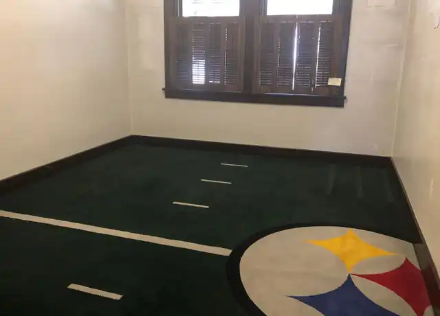 Property at 1130 Race St Unit 1130A, McKees Rocks, PA, 15136, 2 beds, 1.5 baths, [object Object]
