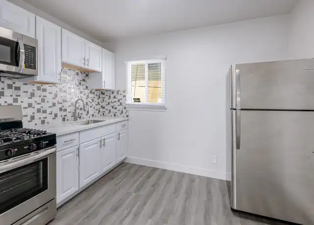 Property at 6165 Coldwater Canyon Ave Unit 10, North Hollywood, CA, 91606, 0 beds, 1 bath, [object Object]