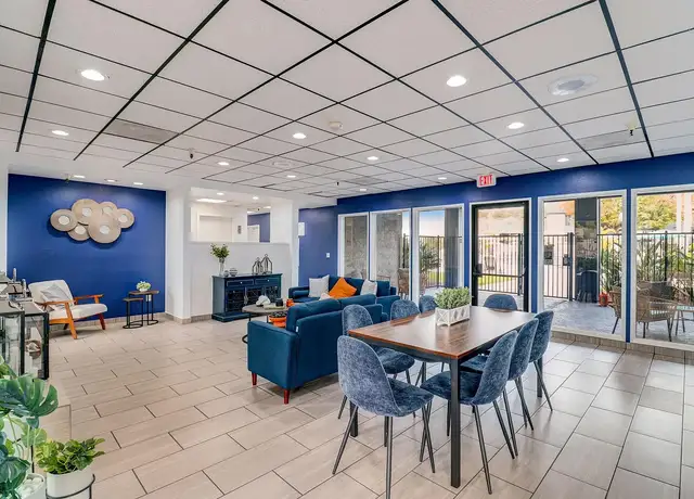 Photo of 2144 University Dr, Vista, CA 92083