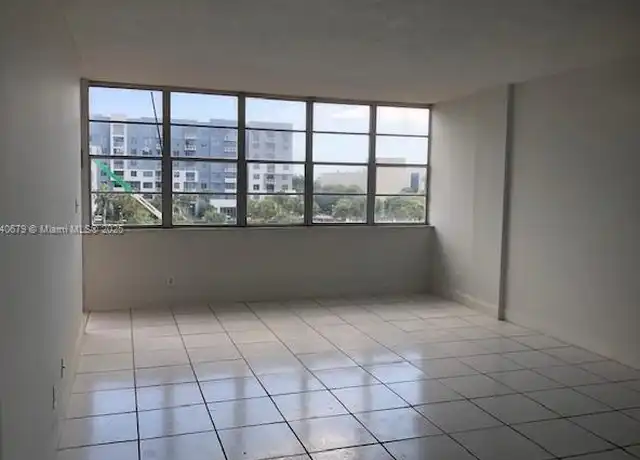 Property at 2025 NE 164th St #407, North Miami Beach, FL, 33162, 1 bed, 1.5 baths, [object Object]