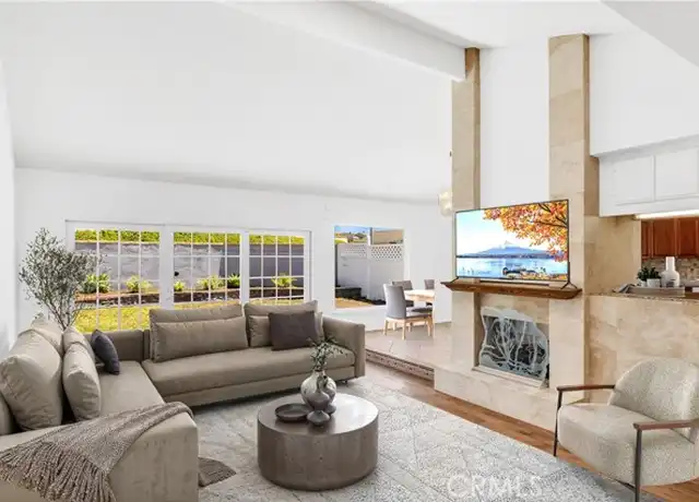 Property at 33412 Padina Cir, Dana Point, CA, 92629, 4 beds, 2.5 baths, [object Object]
