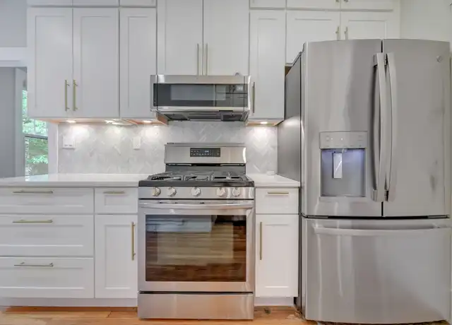 Property at 5112 Connecticut Ave NW Apt 211, Washington, DC, 20008, 2 beds, 1 bath, [object Object]