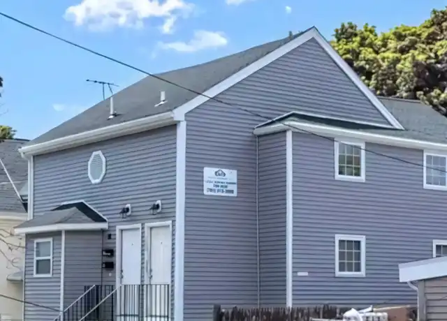 Property at 82 Harwood St Unit U-1, Lynn, MA, 01902, 3 beds, 1 bath, [object Object]