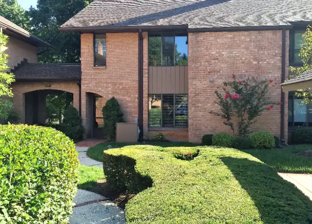 Property at 144 Woodgate Ln, Paoli, PA, 19301, 3 beds, 2.5 baths, [object Object]
