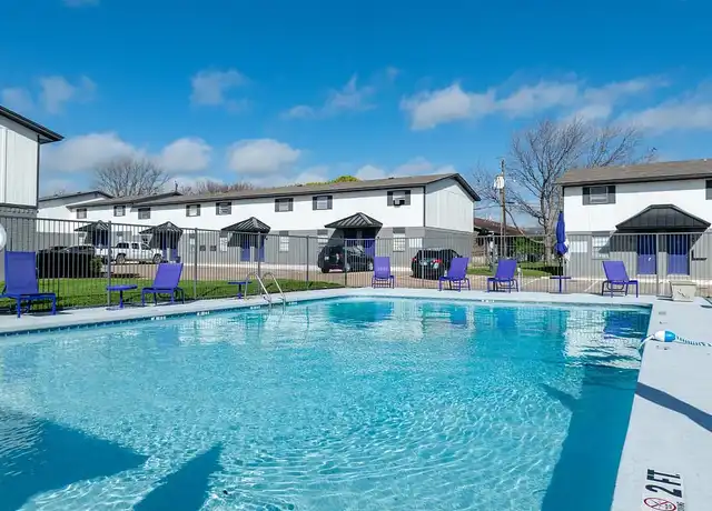 Property at The Lillian Crossroads - 949 S Lillian St, Stephenville, TX, 76401, 1-3 bed, 1-2 bath, [object Object]