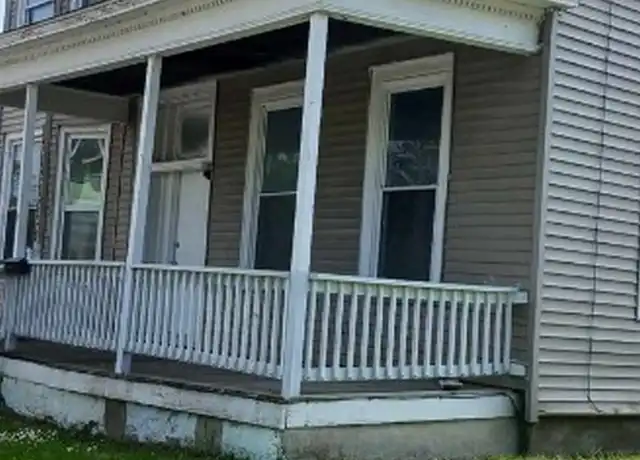 Property at 50 E 4th St, Oswego, NY, 13126, 4 beds, 1 bath, [object Object]