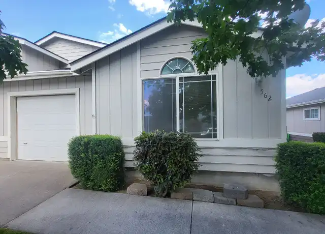 Property at 562 NE Negus Loop Unit 562, Redmond, OR, 97756, 2 beds, 2 baths, [object Object]
