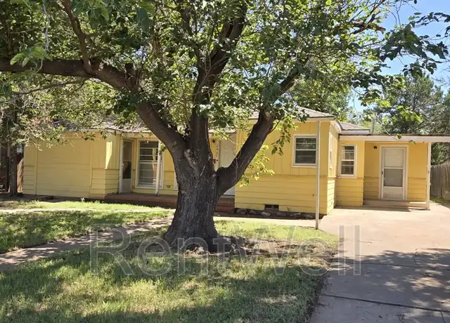 Property at 2407 28th St, Lubbock, TX, 79411, 3 beds, 1 bath, [object Object]