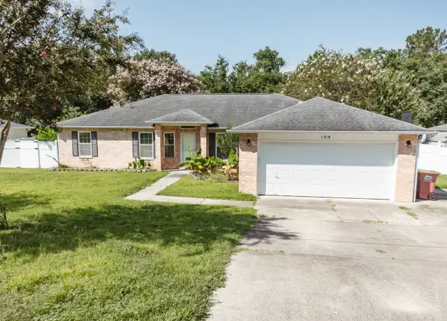 Property at 1319 Jefferyscot Dr, Crestview, FL, 32536, 4 beds, 2 baths, [object Object]