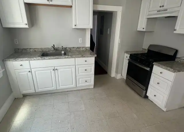 Property at 316-324 Talbot Ave Unit 22-2, Dorchester Center, MA, 02124, 3 beds, 1 bath, [object Object]